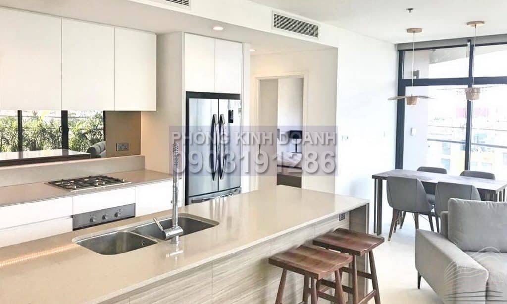 Căn City Garden cho thuê lầu 4 tháp C nội thất view L81 2 phòng ngủ