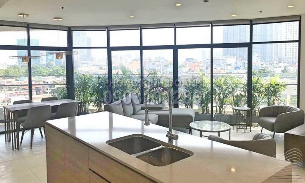 Căn City Garden cho thuê lầu 4 tháp C nội thất view L81 2 phòng ngủ