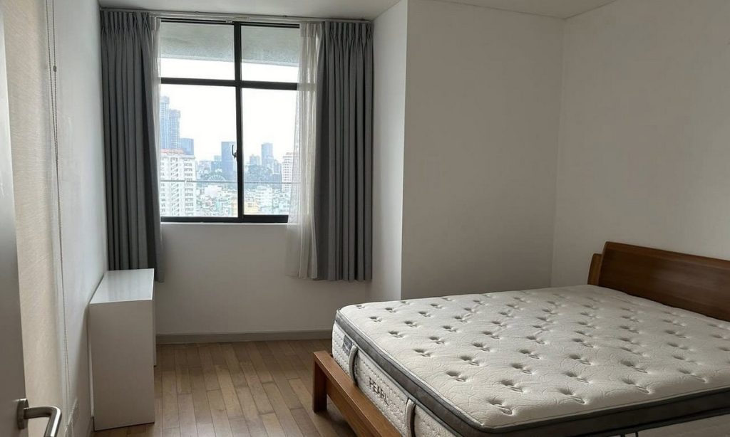 Cho thuê căn hộ City Garden lầu cao nội thất đầy đủ view quận 1 1 phòng ngủ