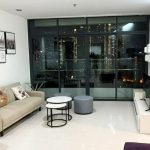 Cho thuê căn hộ 1 phòng ngủ City Garden tầng cao đủ nội thất view quận 1