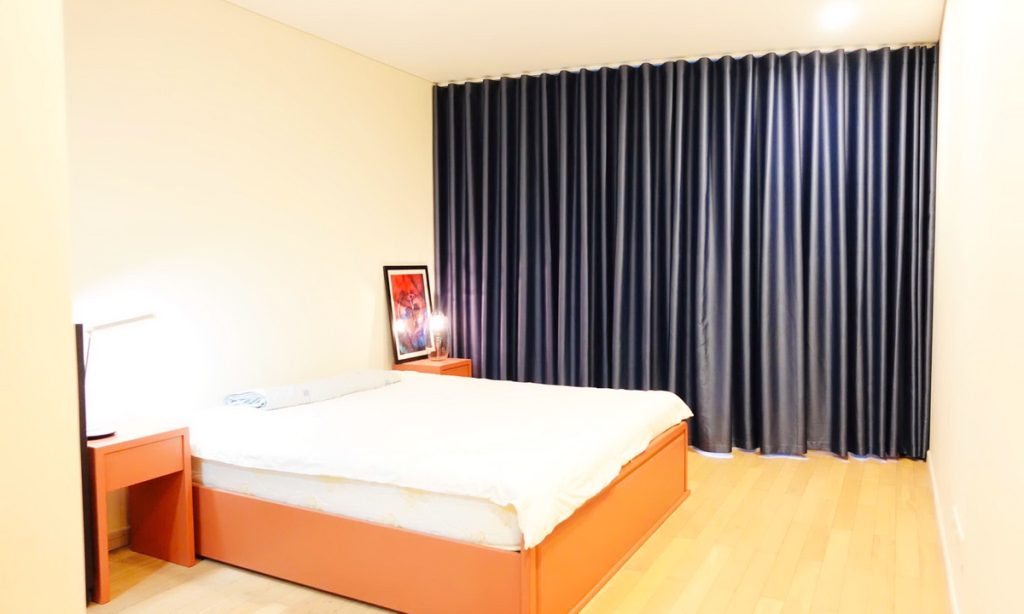 Căn hộ cho thuê City Garden tầng cao nội thất đẹp view mát 2 phòng ngủ